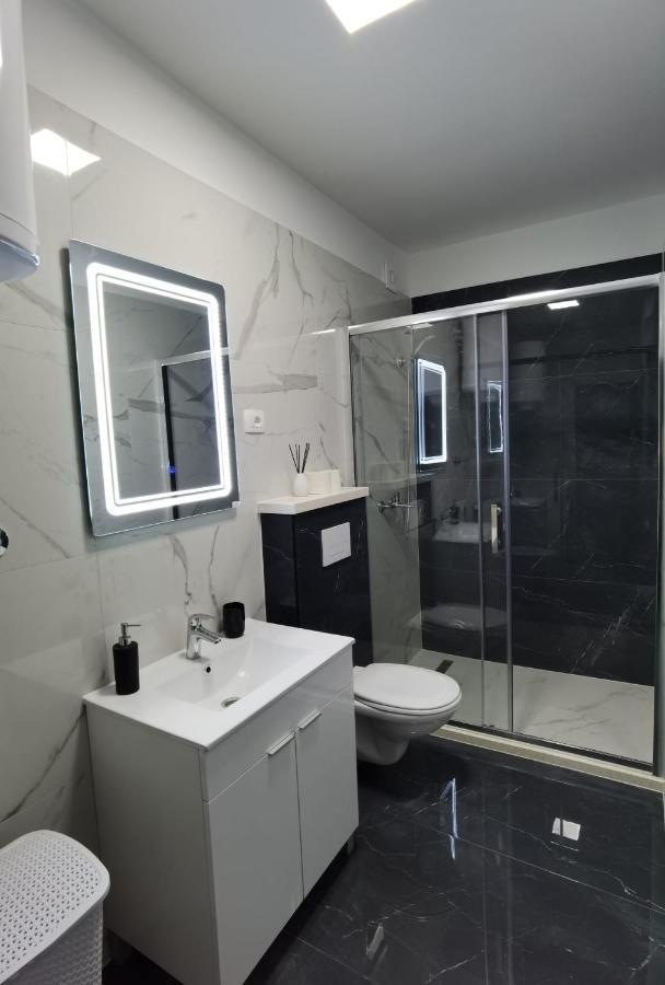 Apartman Lu Jesenice  Esterno foto